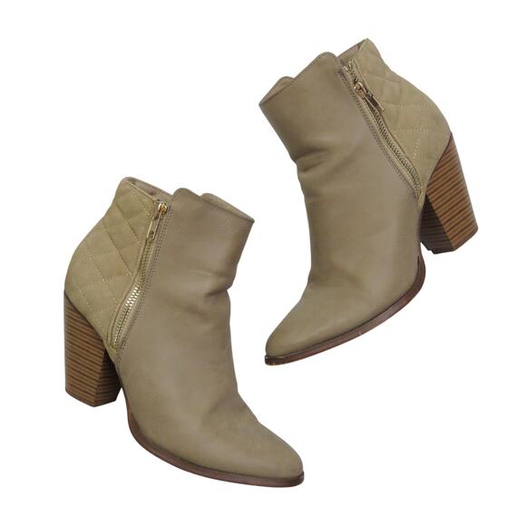 Shoe Dazzle Pattie Taupe Quilted Block Heel Booties Ankle Boots Size 7 - Picture 5 of 9